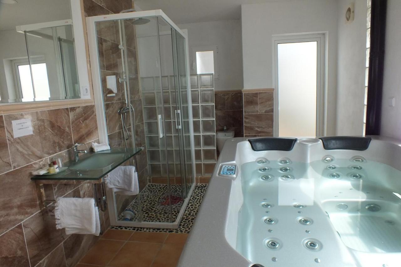 Pension Isla - Couples Only Casas de Cuadra Kültér fotó